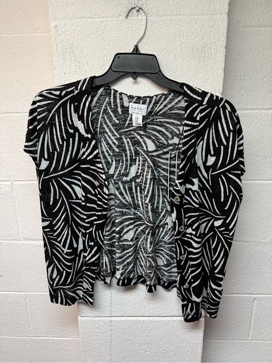 Nicole Miller Sweaters - Nicole Miller Black & White Leaf-Print Button Cardigan